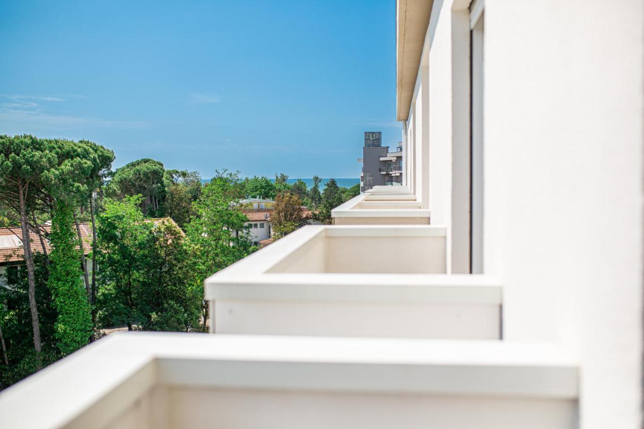 Hotel Jasminum Bibione Exterior photo