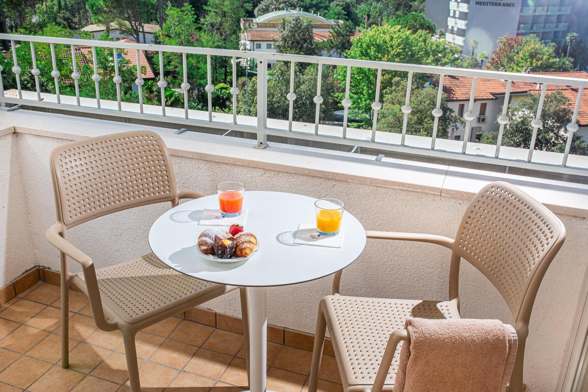 Hotel Jasminum Bibione Exterior photo